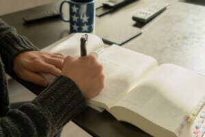 勉強をしている様子